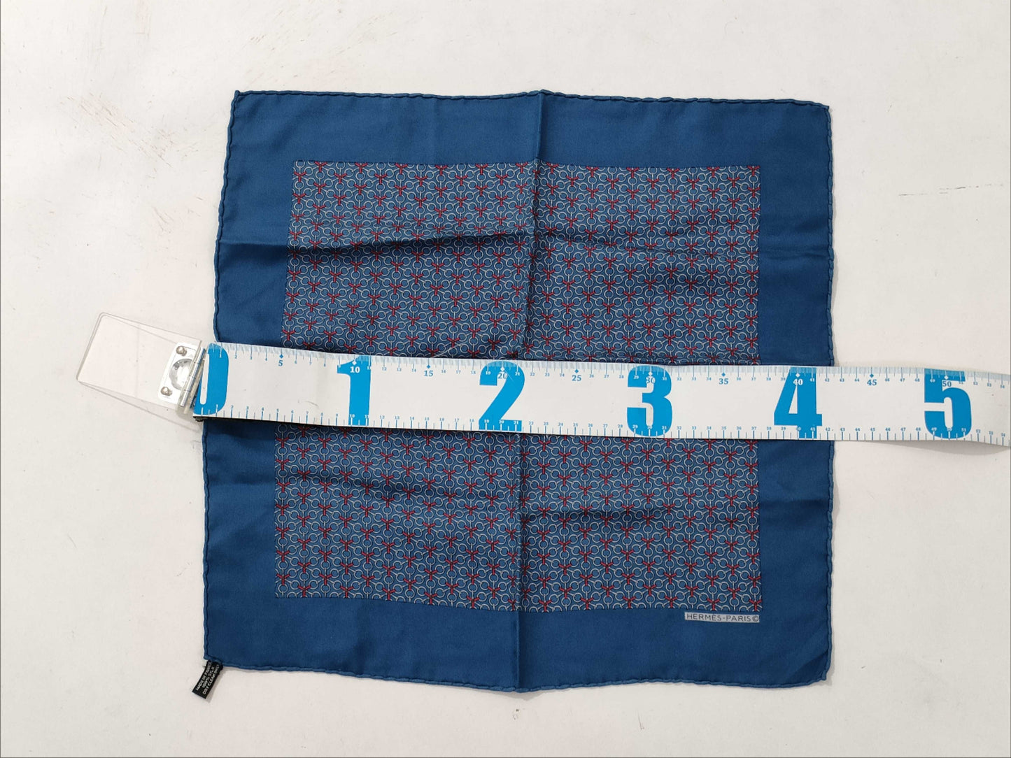 HERMES Carré 45 Chain Pattern Scarf