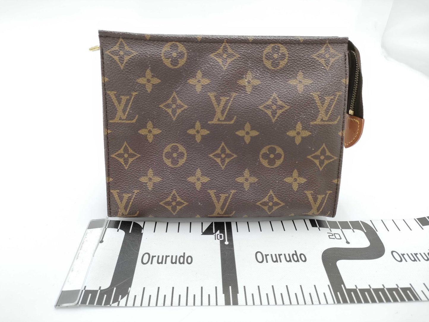 LOUIS VUITTON Monogram Poche Toilette 19 M47544 Pouch