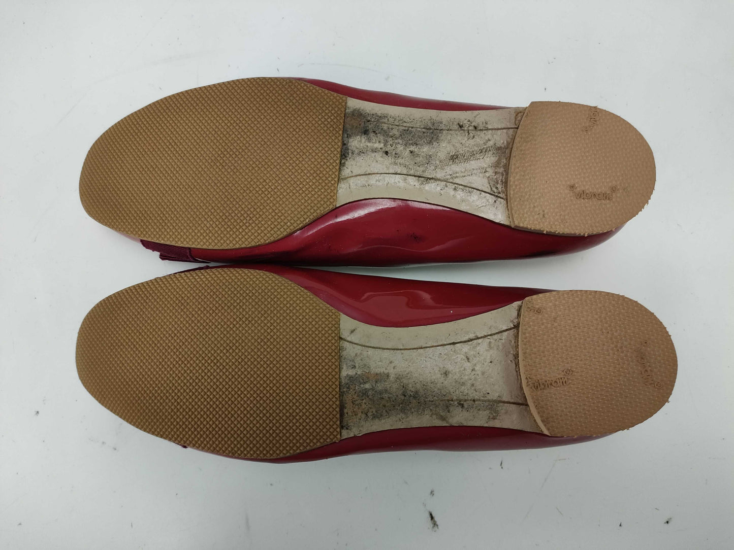 Salvatore Ferragamo Vara Ribbon Red Pumps