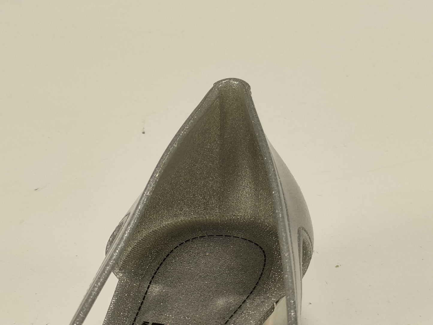 Salvatore Ferragamo Vara Ribbon Silver Pumps
