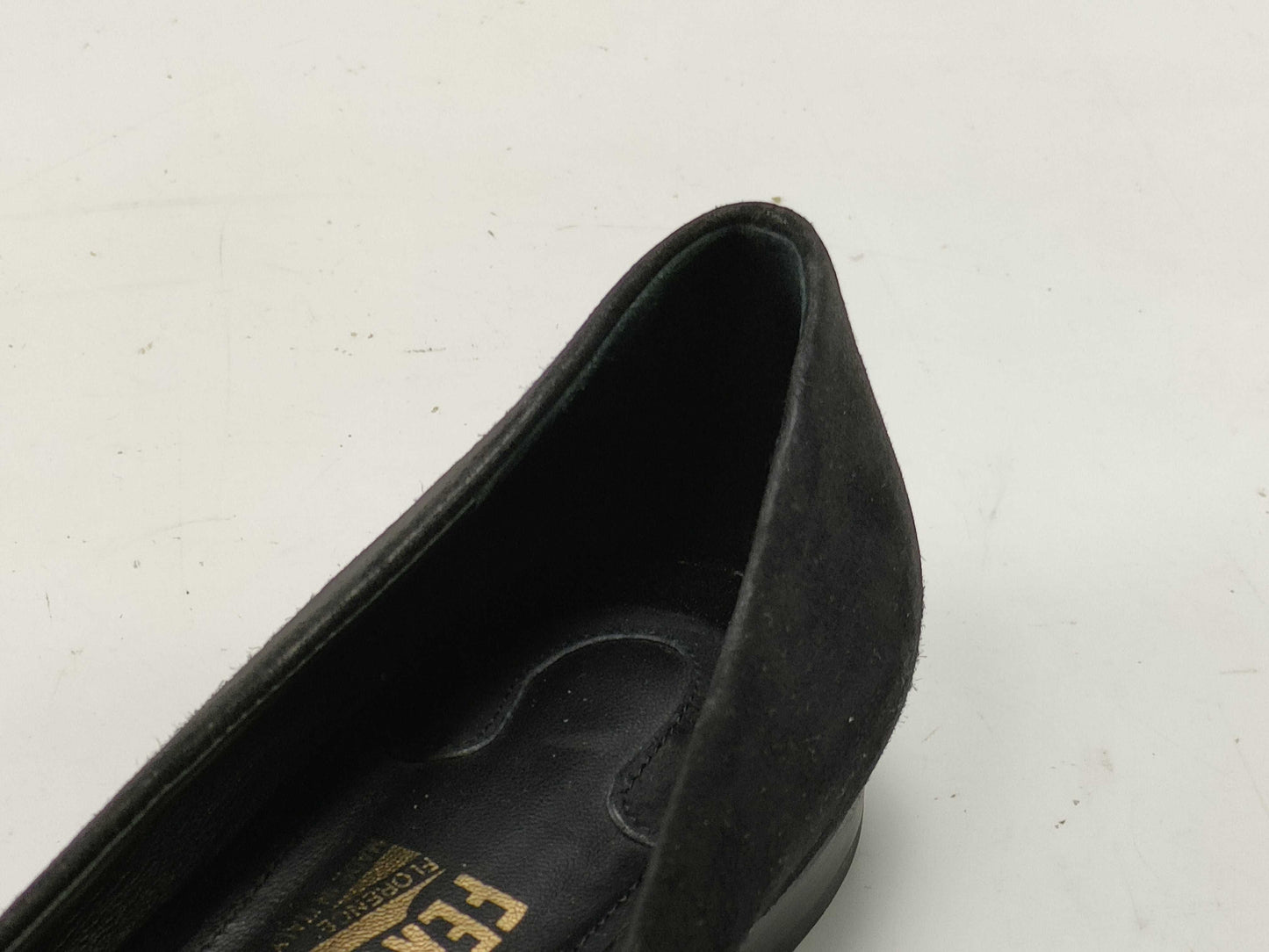 Salvatore Ferragamo Vara Ribbon Black Pumps