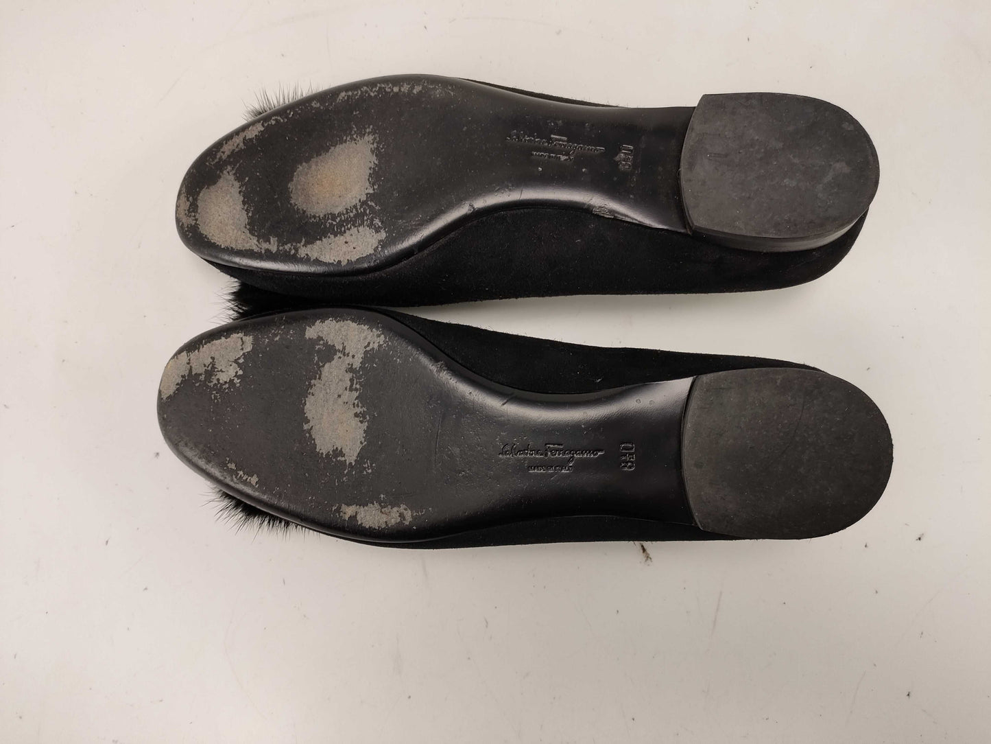 Salvatore Ferragamo Vara Ribbon Black Pumps