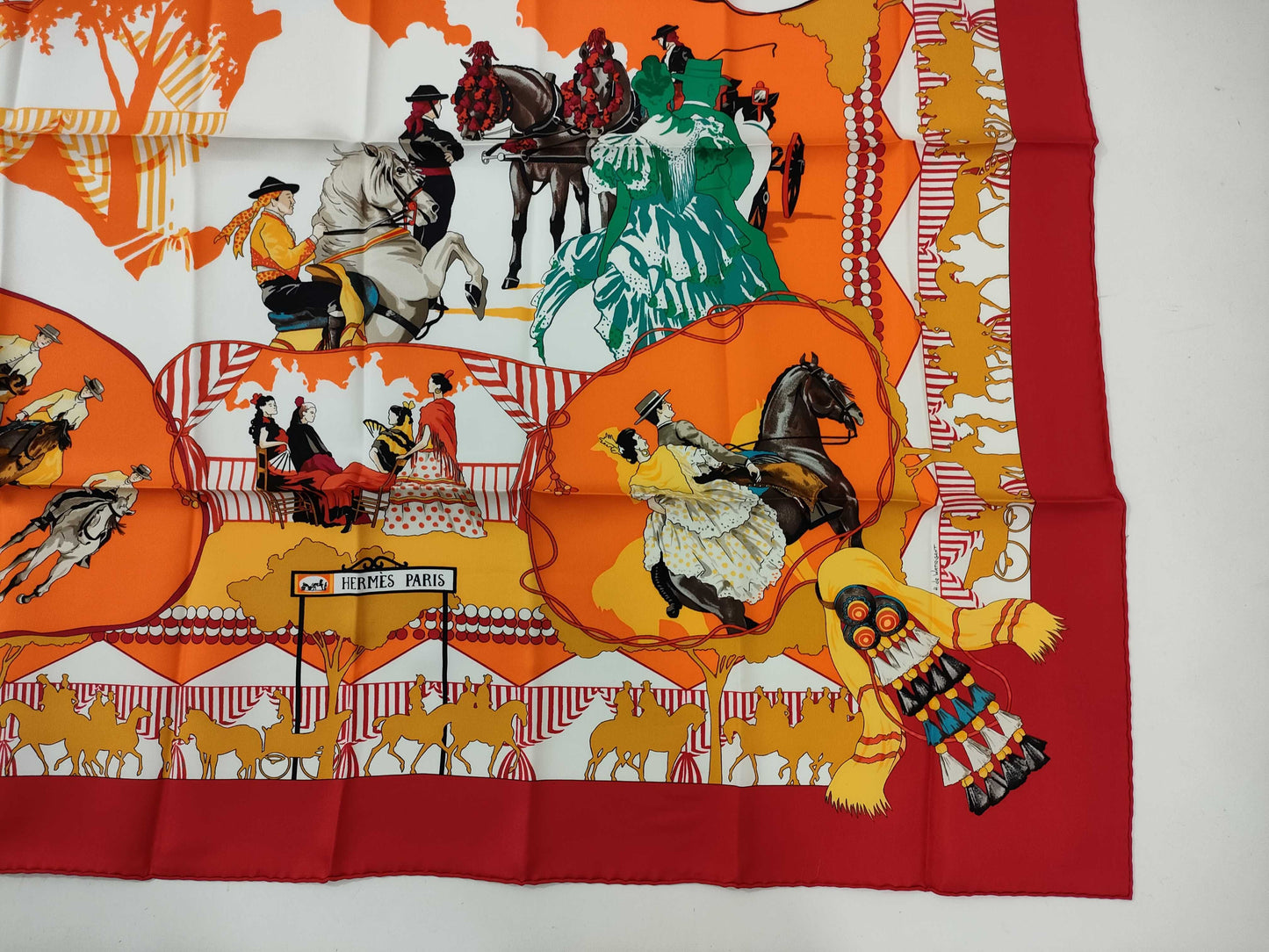 HERMES Carré 90 Seville Holidays Scarf