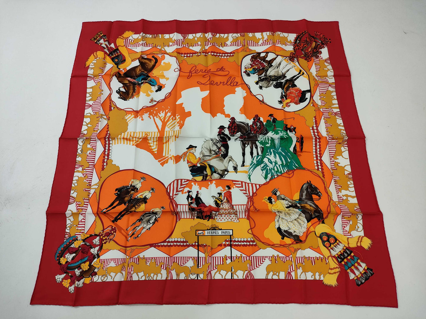 HERMES Carré 90 Seville Holidays Scarf