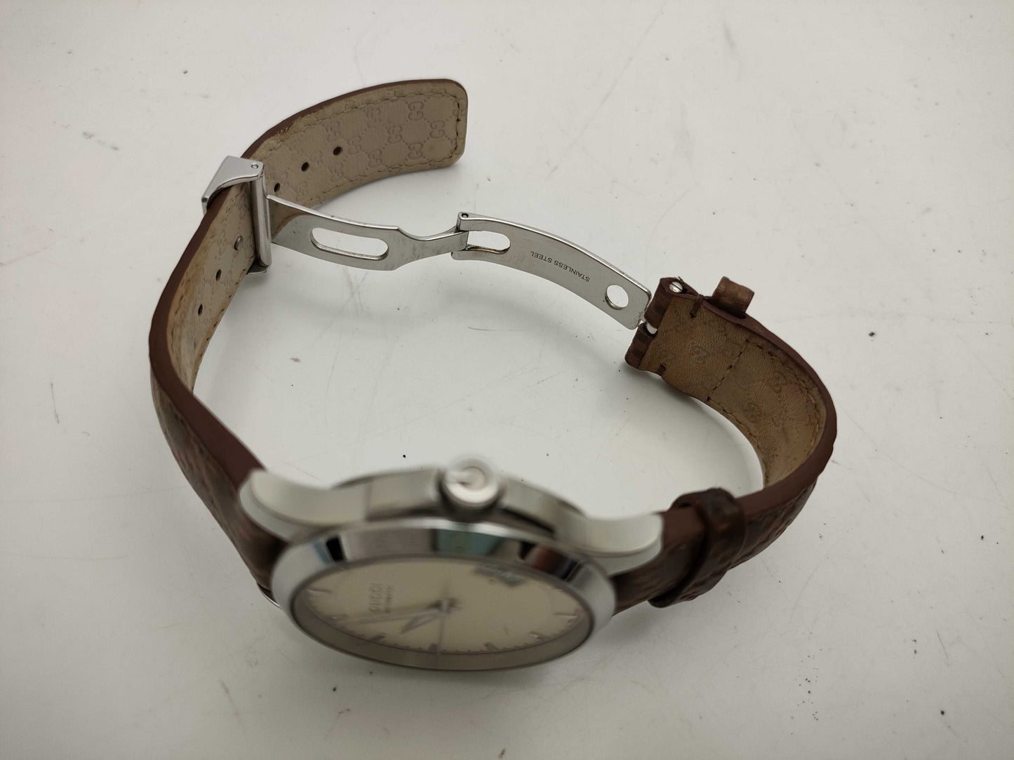 GUCCI Men's Automatic 126.4 Men's Watch