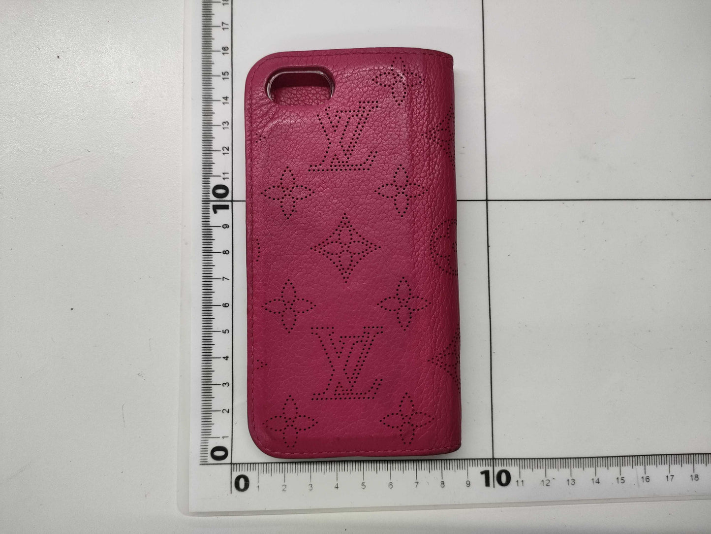 LOUIS VUITTON Mahina Mahina Smartphone Case Other Accessories
