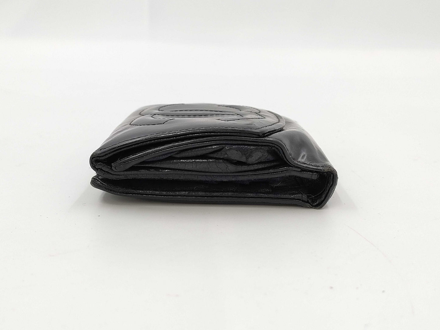 CHANEL Coco Lambskin Tri-fold Wallet