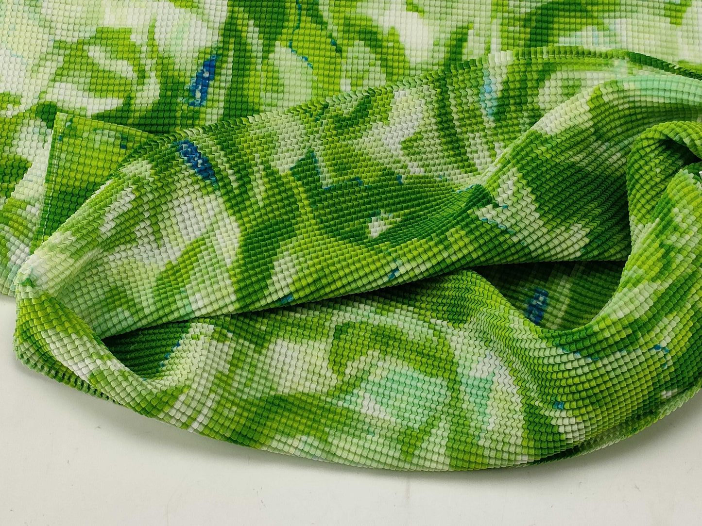 ISSEY MIYAKE ME Tops Green Tops