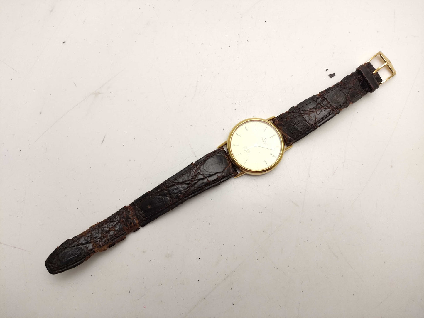 OMEGA Devil Quartz Boys' Watch with Broken Crown