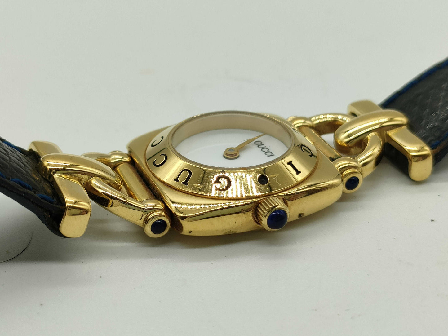 GUCCI 6300L Women's Watch