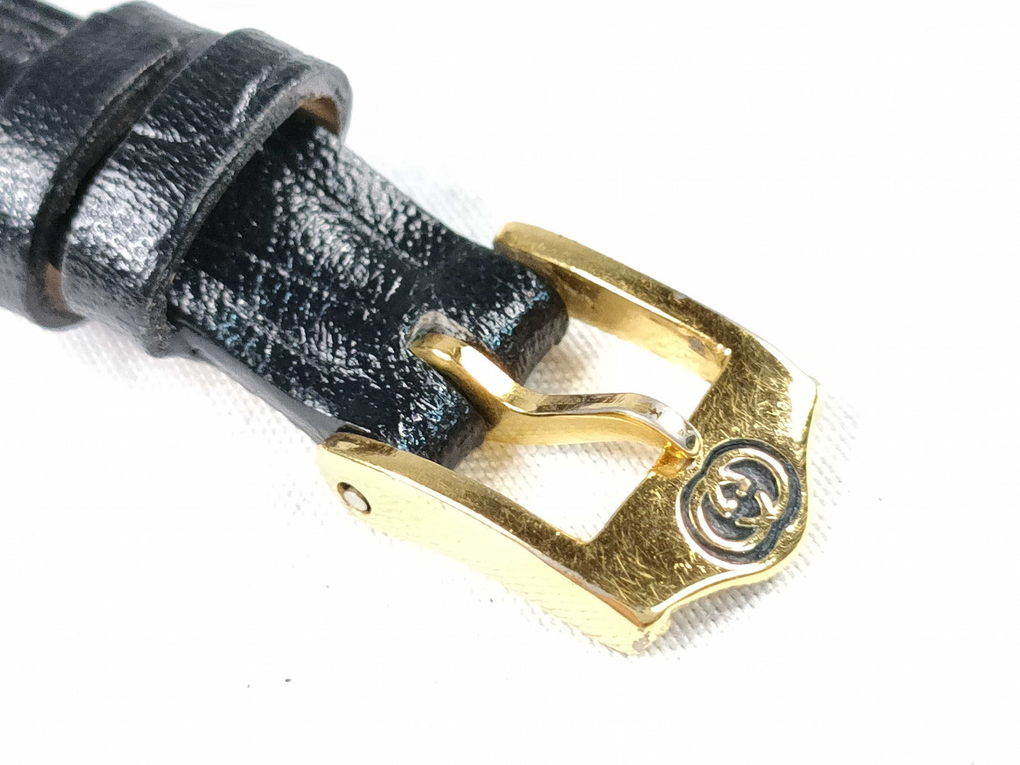 GUCCI 8mm Women's Watch