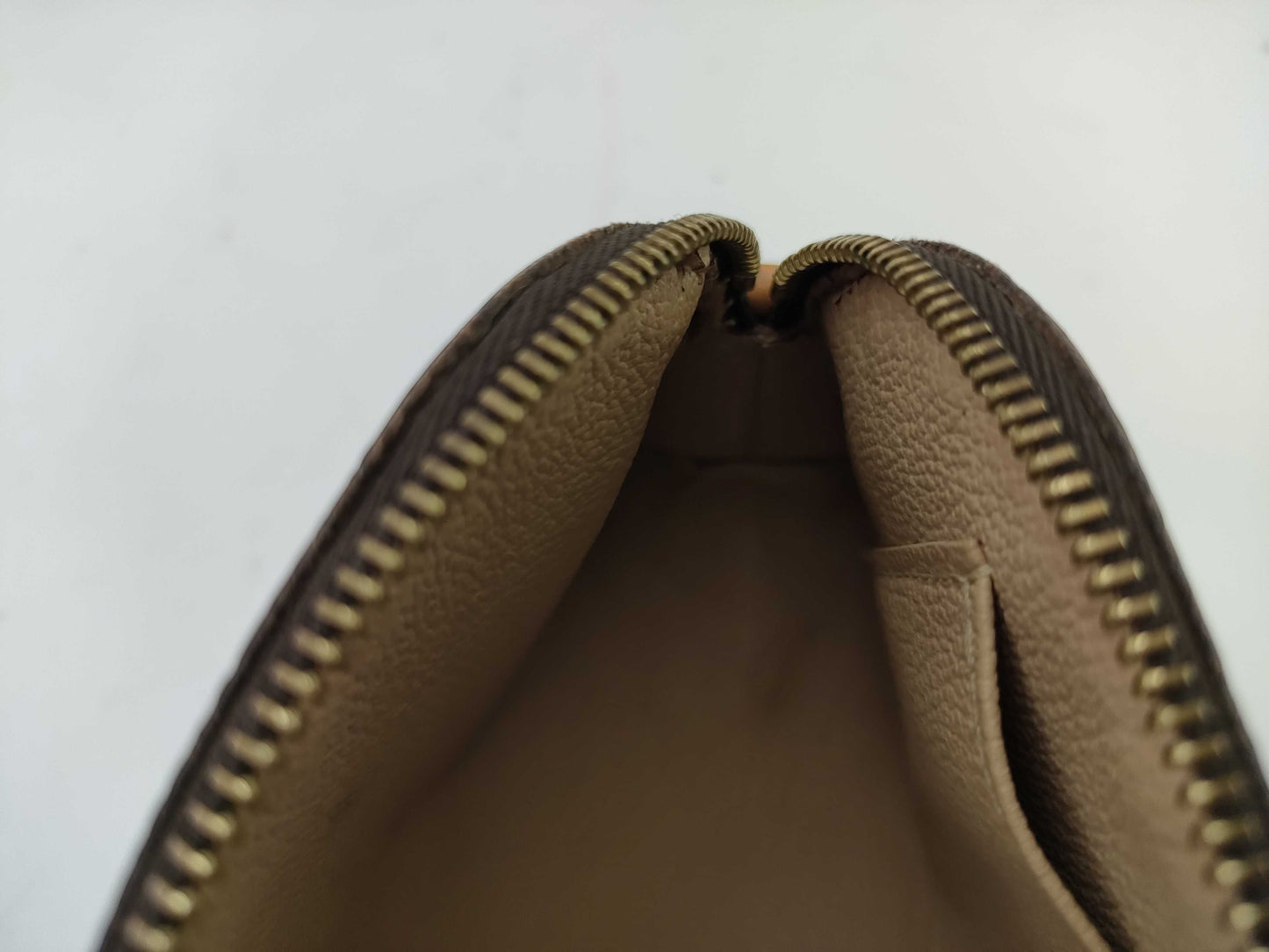 LOUIS VUITTON Monogram Cosmetic Pouch