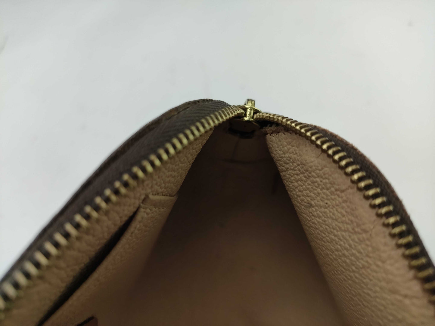 LOUIS VUITTON Monogram Cosmetic Pouch