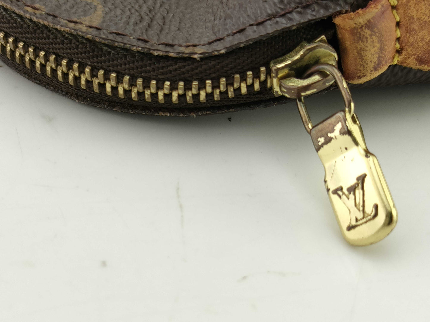 LOUIS VUITTON Monogram Cosmetic Pouch