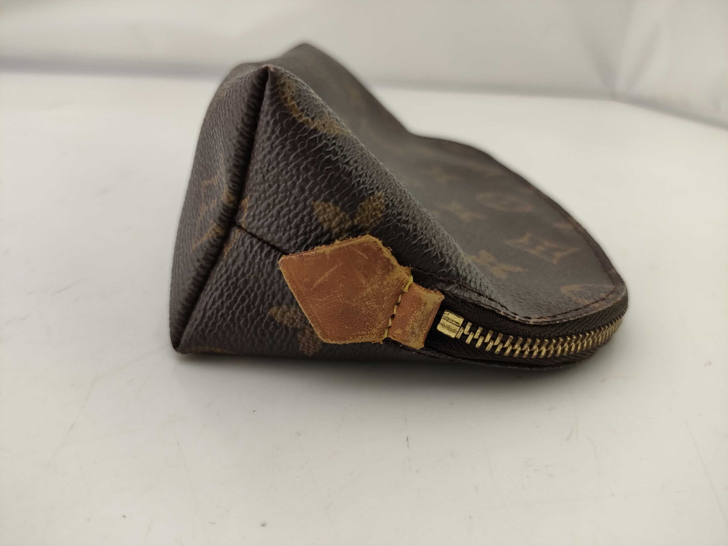 LOUIS VUITTON Monogram Cosmetic Pouch