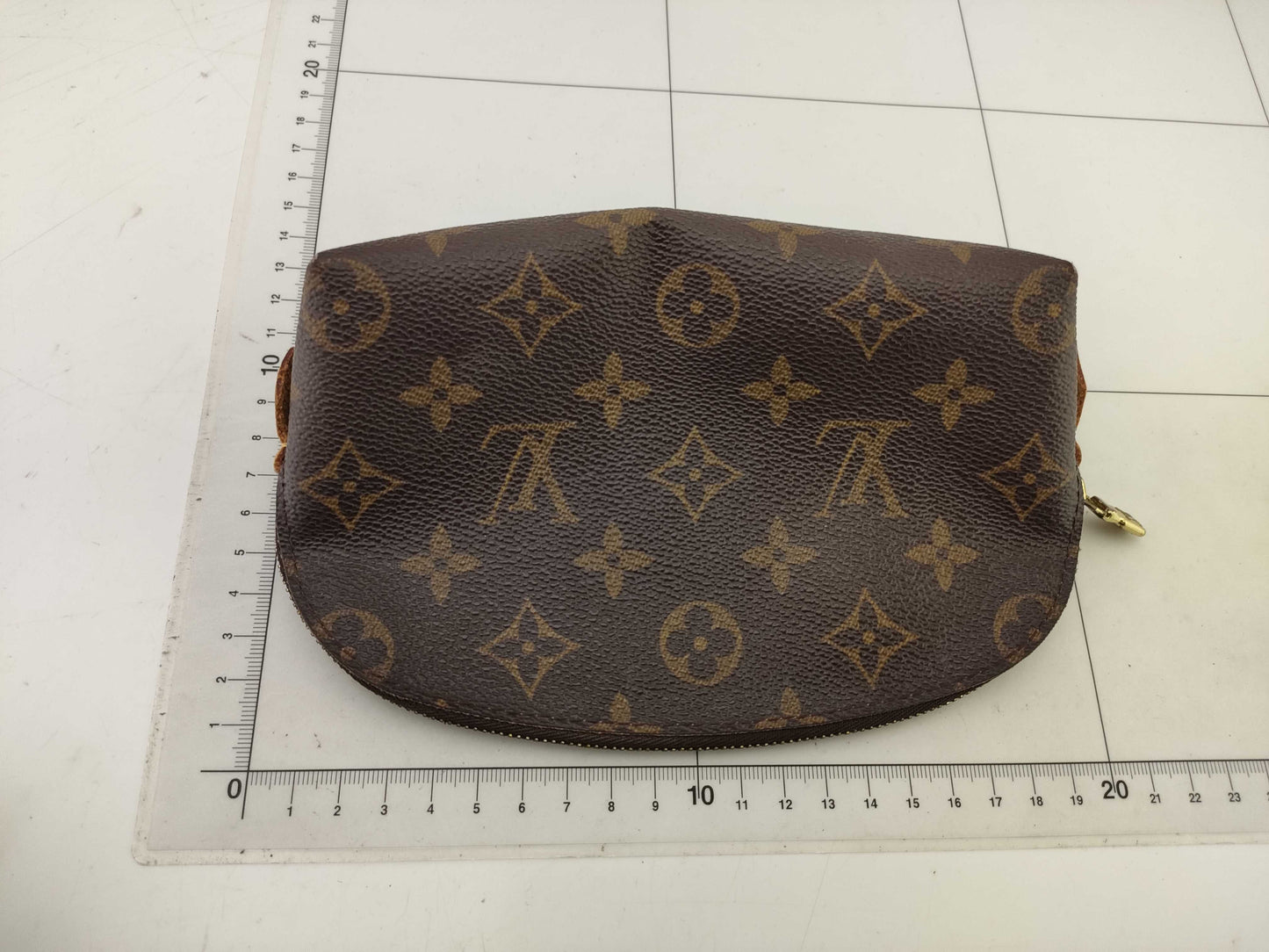 LOUIS VUITTON Monogram Cosmetic Pouch