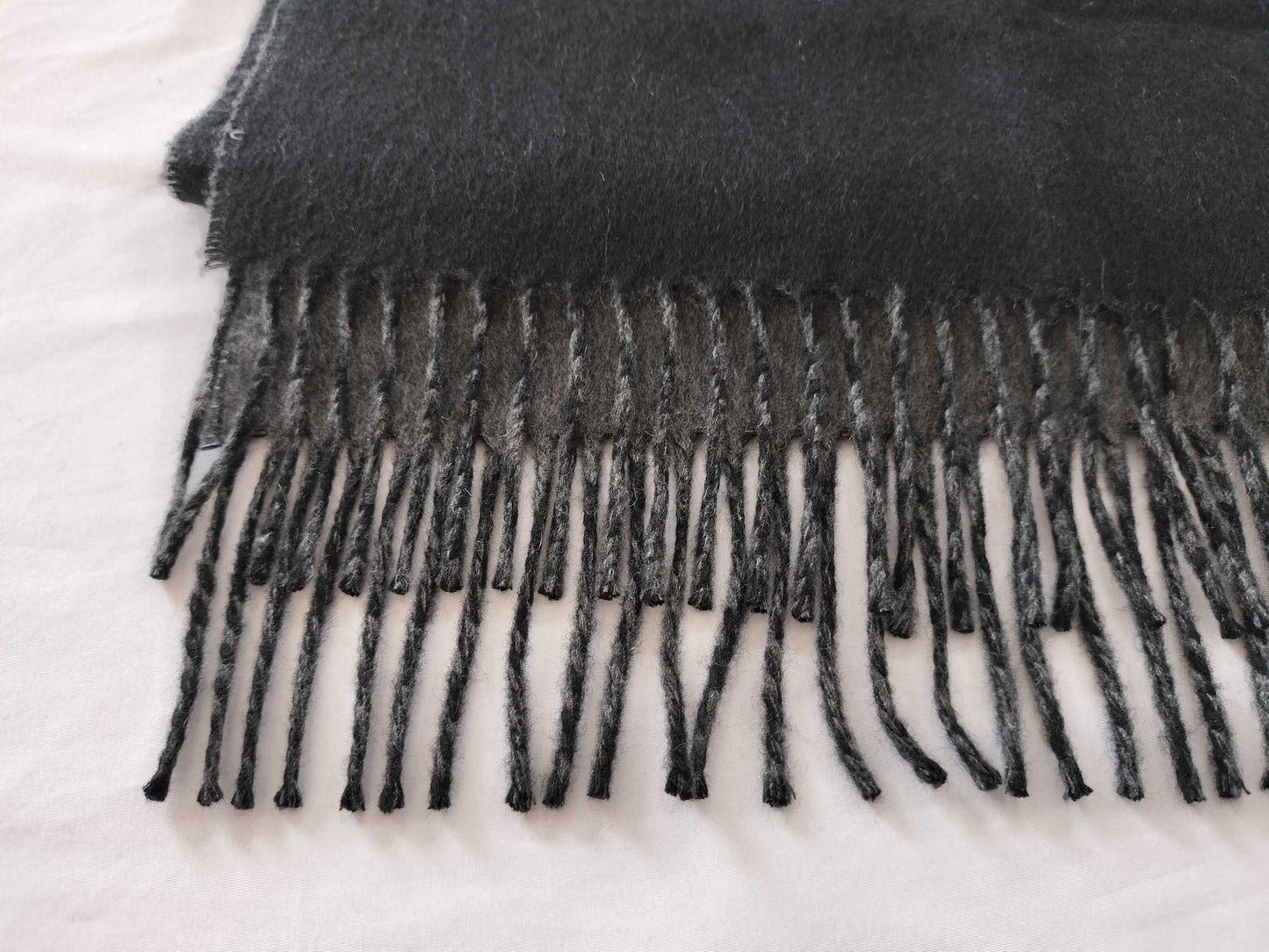 HERMES Cashmere Scarf
