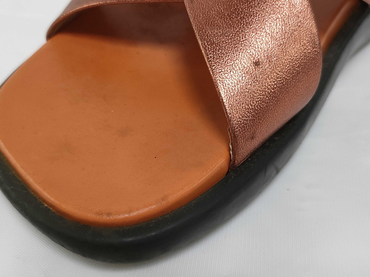 LOUIS VUITTON Metallic Cross Sandals