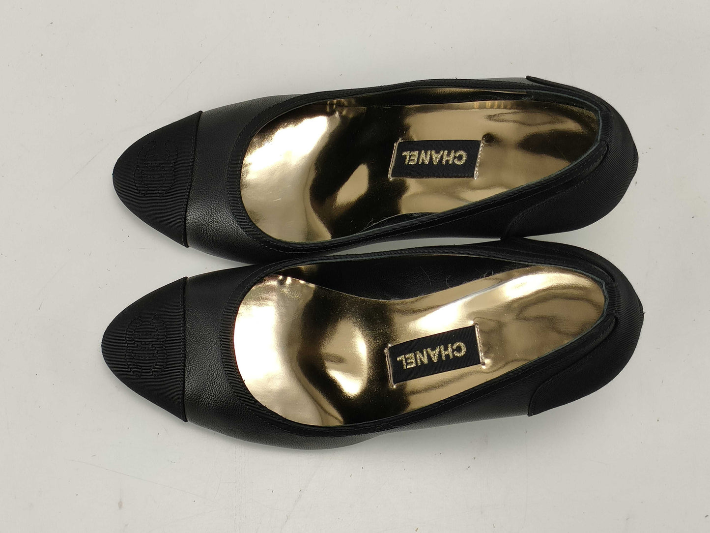 CHANEL Coco Leather Pumps