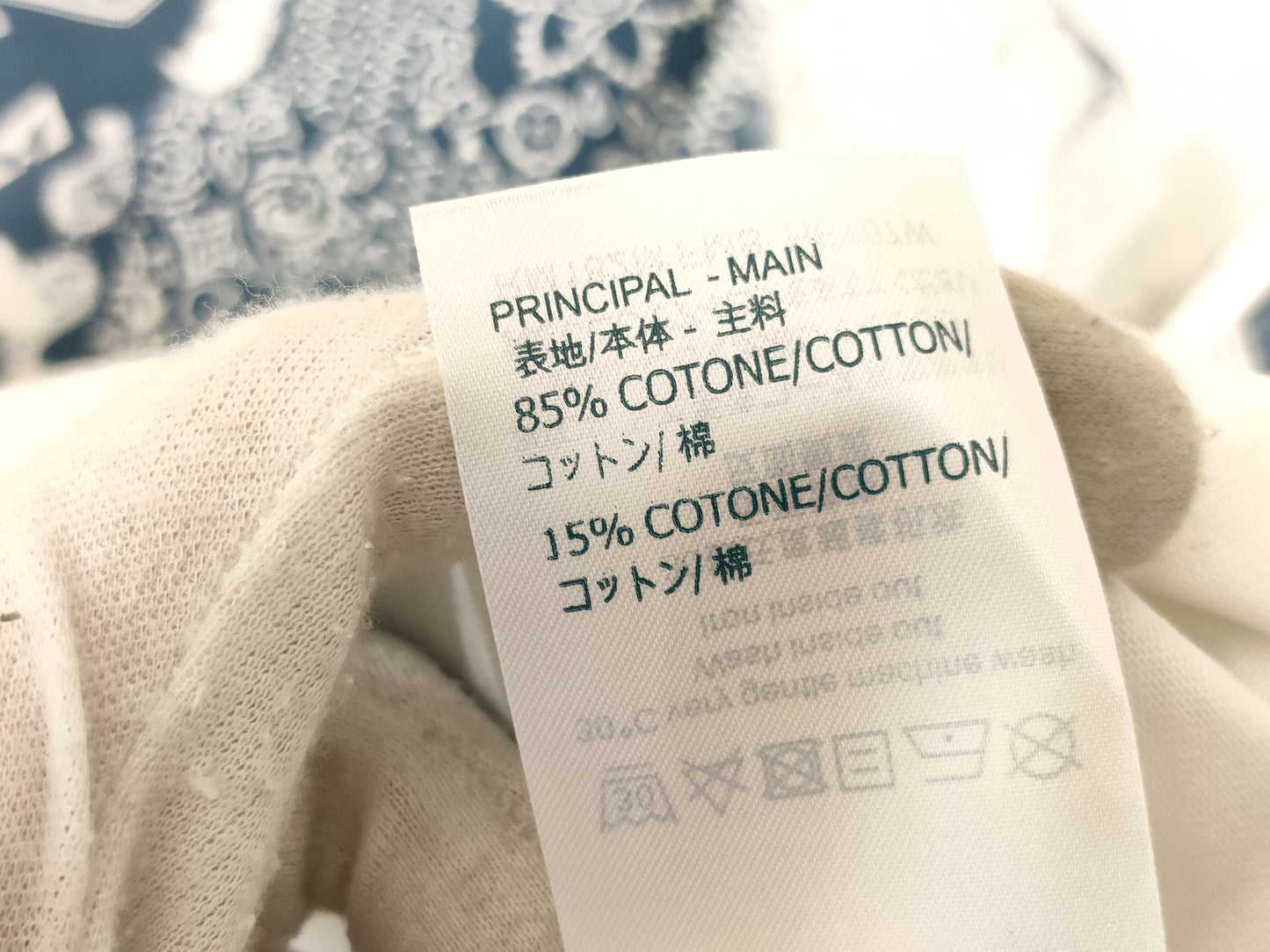 LOUIS VUITTON Glam Bandana Print T-shirt