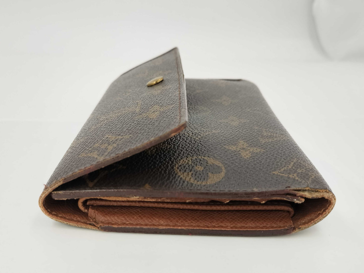 LOUIS VUITTON Monogram Portefeuille Sarah Wallet