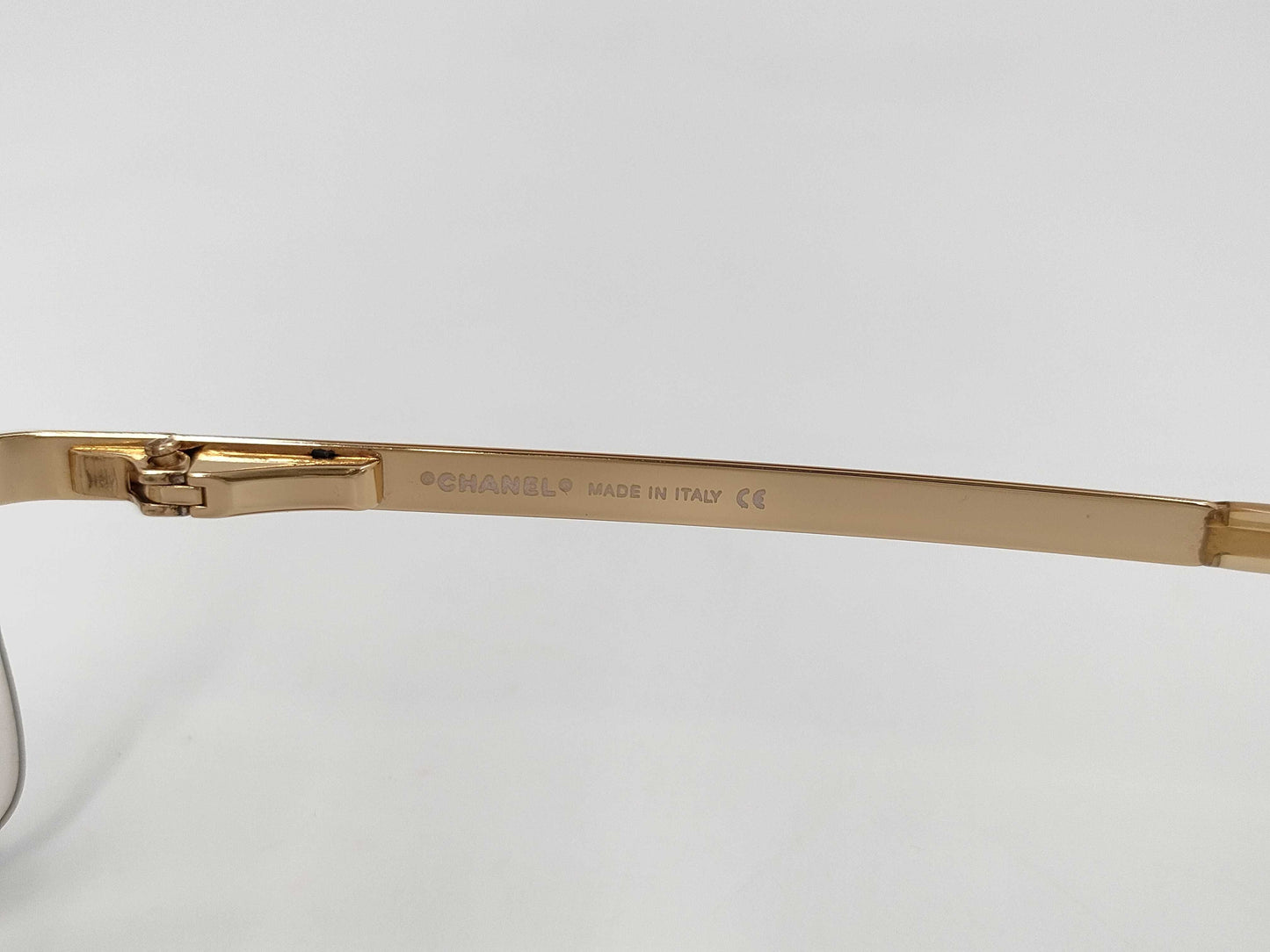 CHANEL Coco Mark Sunglasses 4104-B Sunglasses/Eyewear