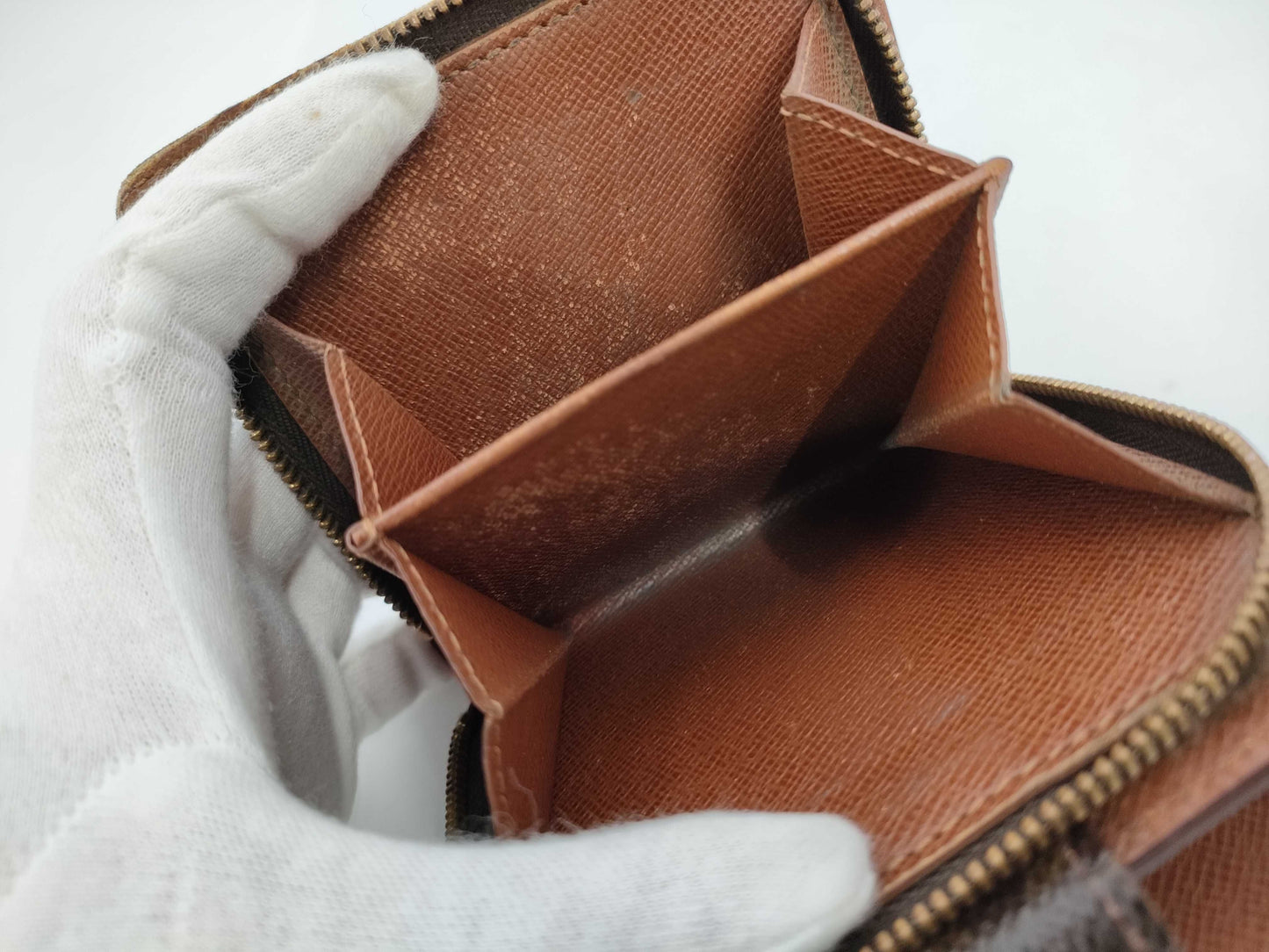 LOUIS VUITTON Monogram Folding Wallet