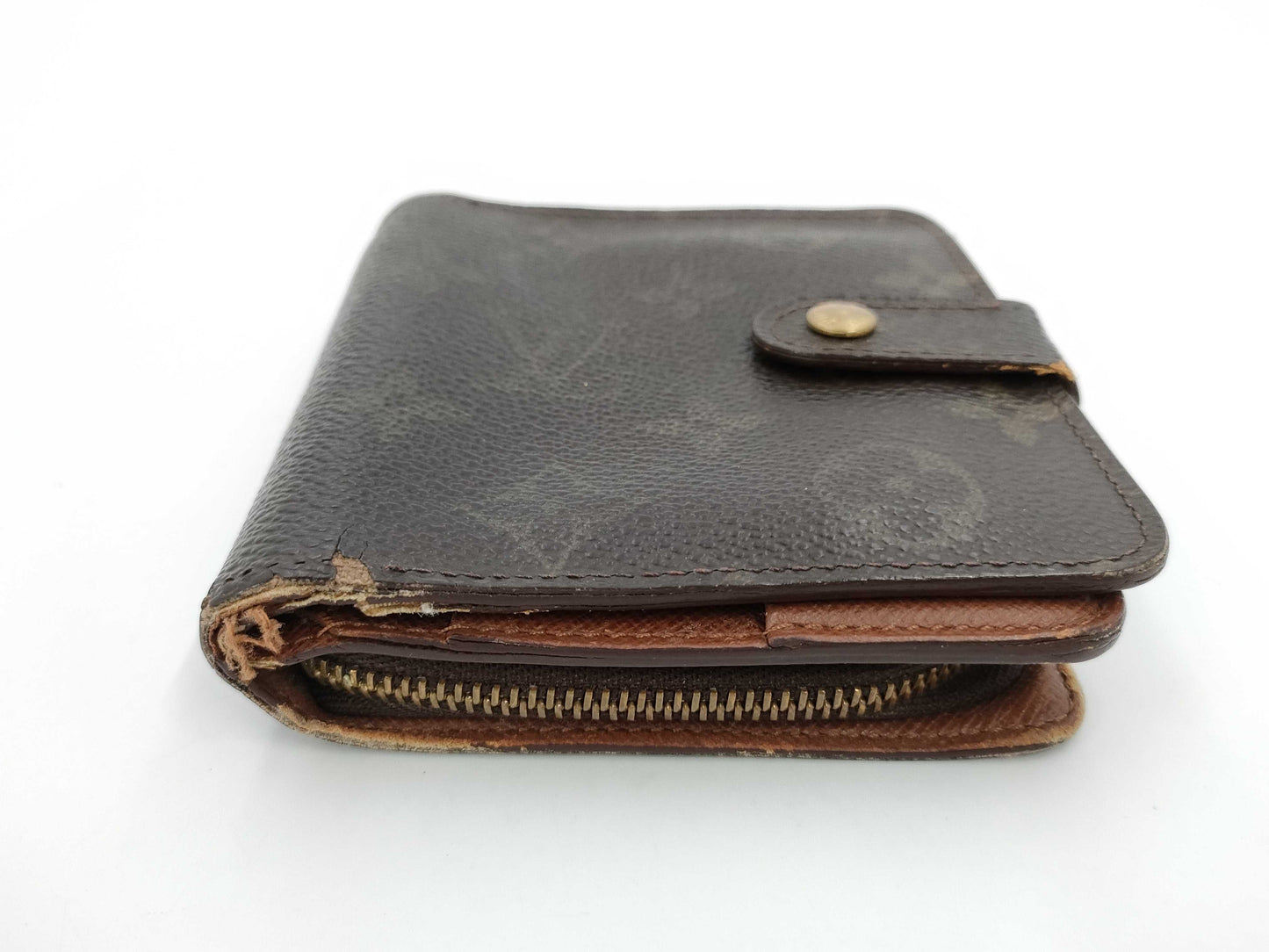 LOUIS VUITTON Monogram Folding Wallet