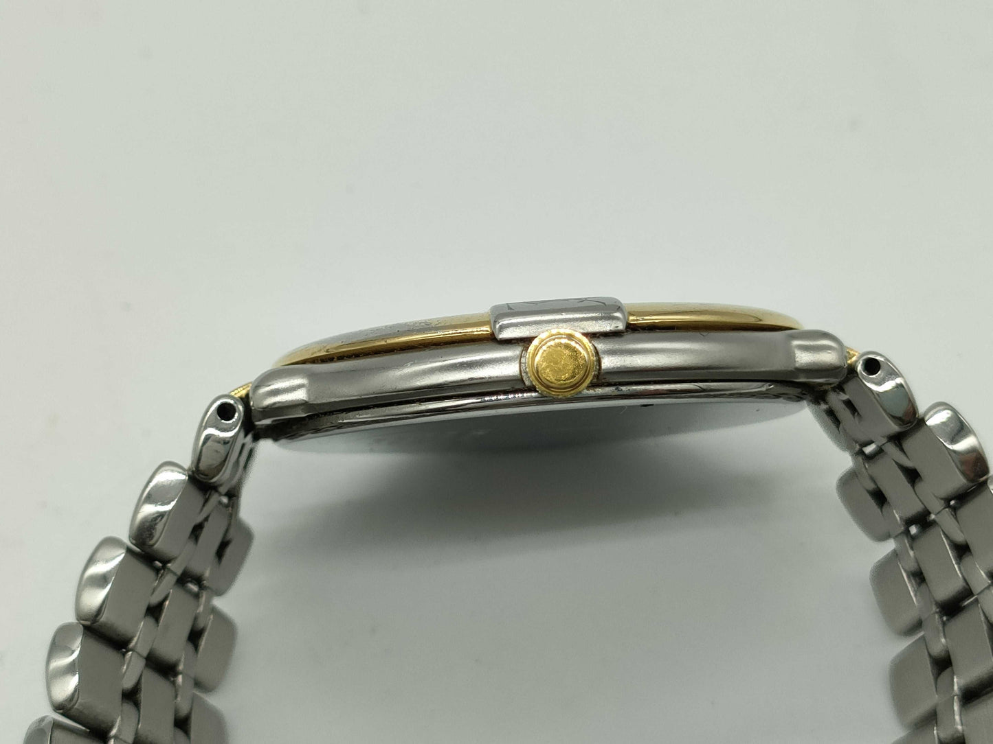 Yves Saint Laurent Quartz 4630-E63 Women's Watch