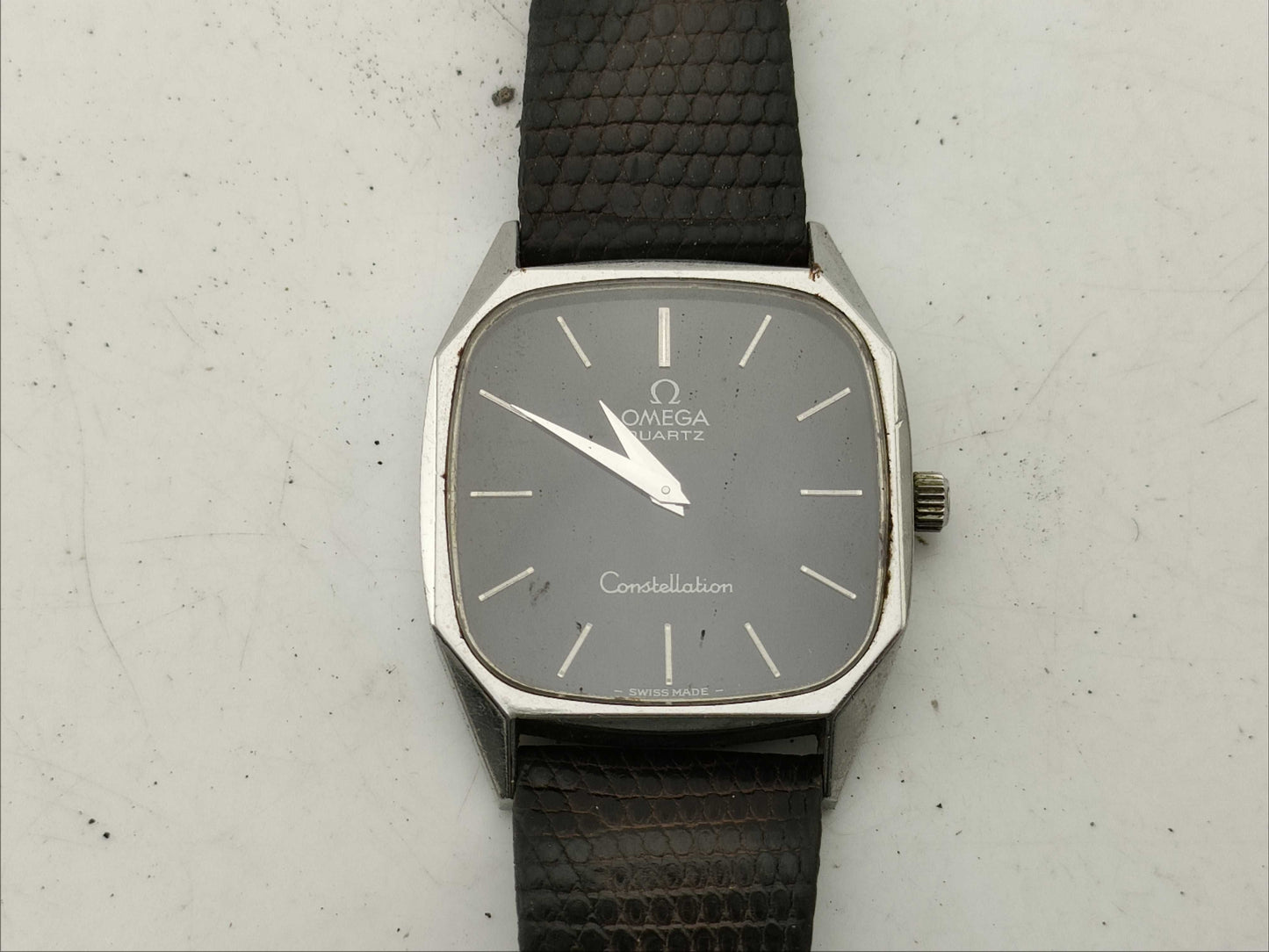 OMEGA Constellation Men's Quartz Unmoving Women's Watch