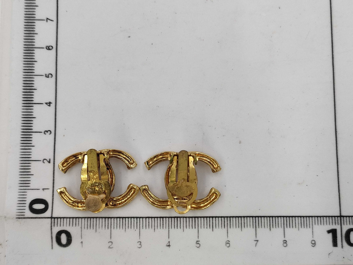 CHANEL Gold Earrings ※No Plate Earrings