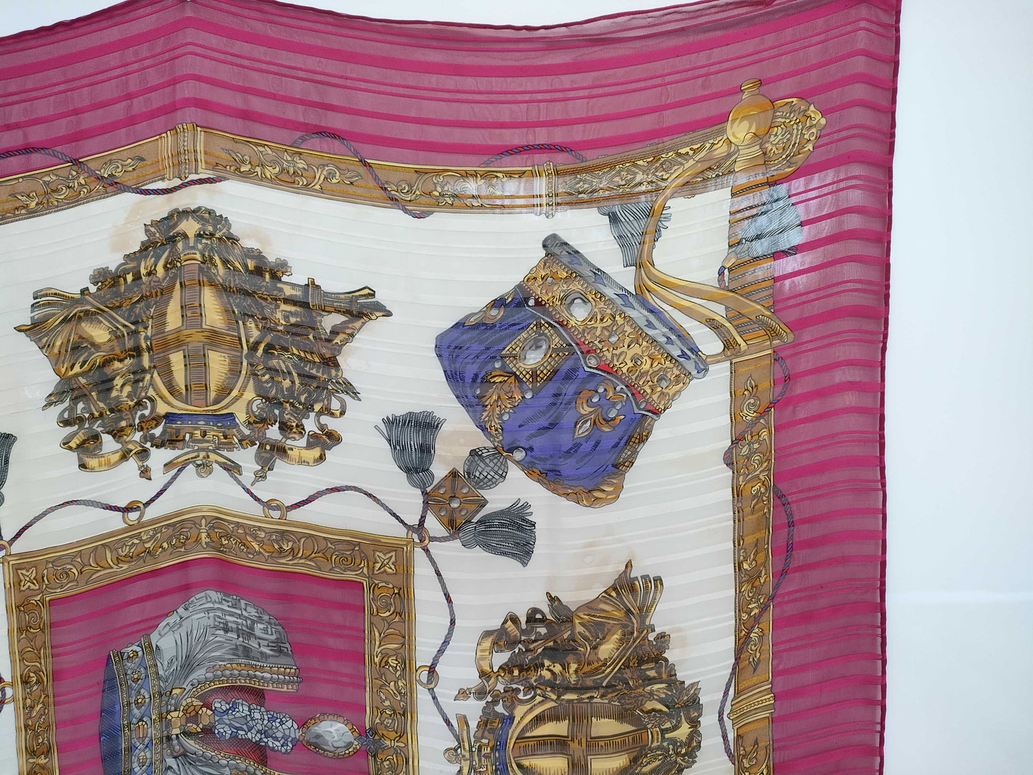HERMES Carré 90 Vintage Saddlery Crown Scarf
