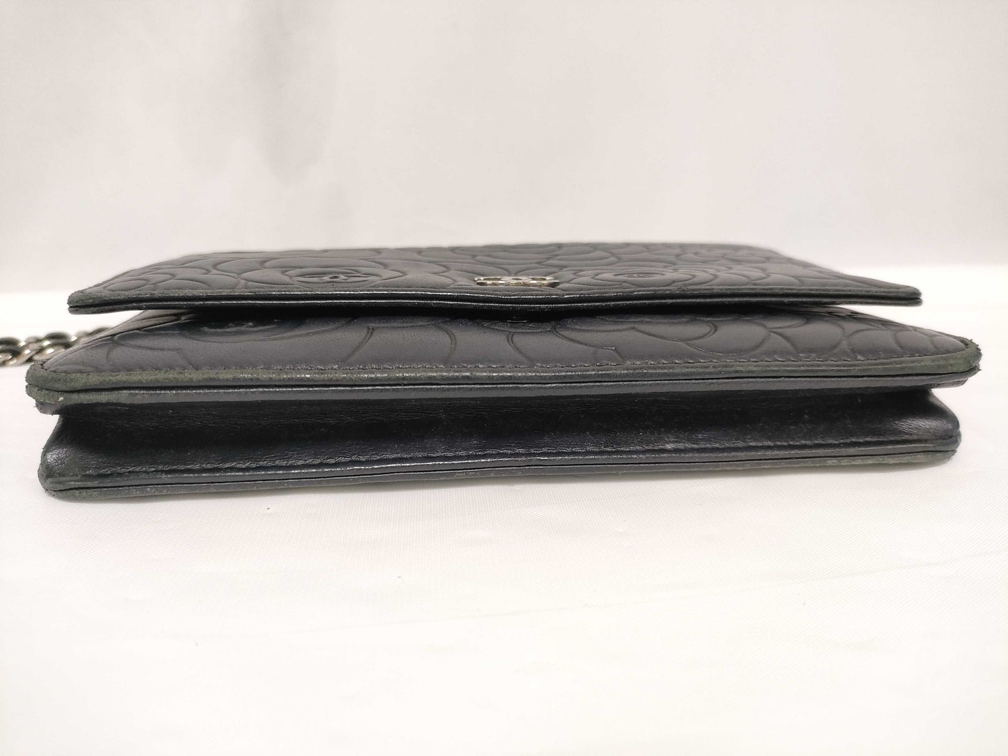 CHANEL Camellia Chain Wallet Shoulder Bag