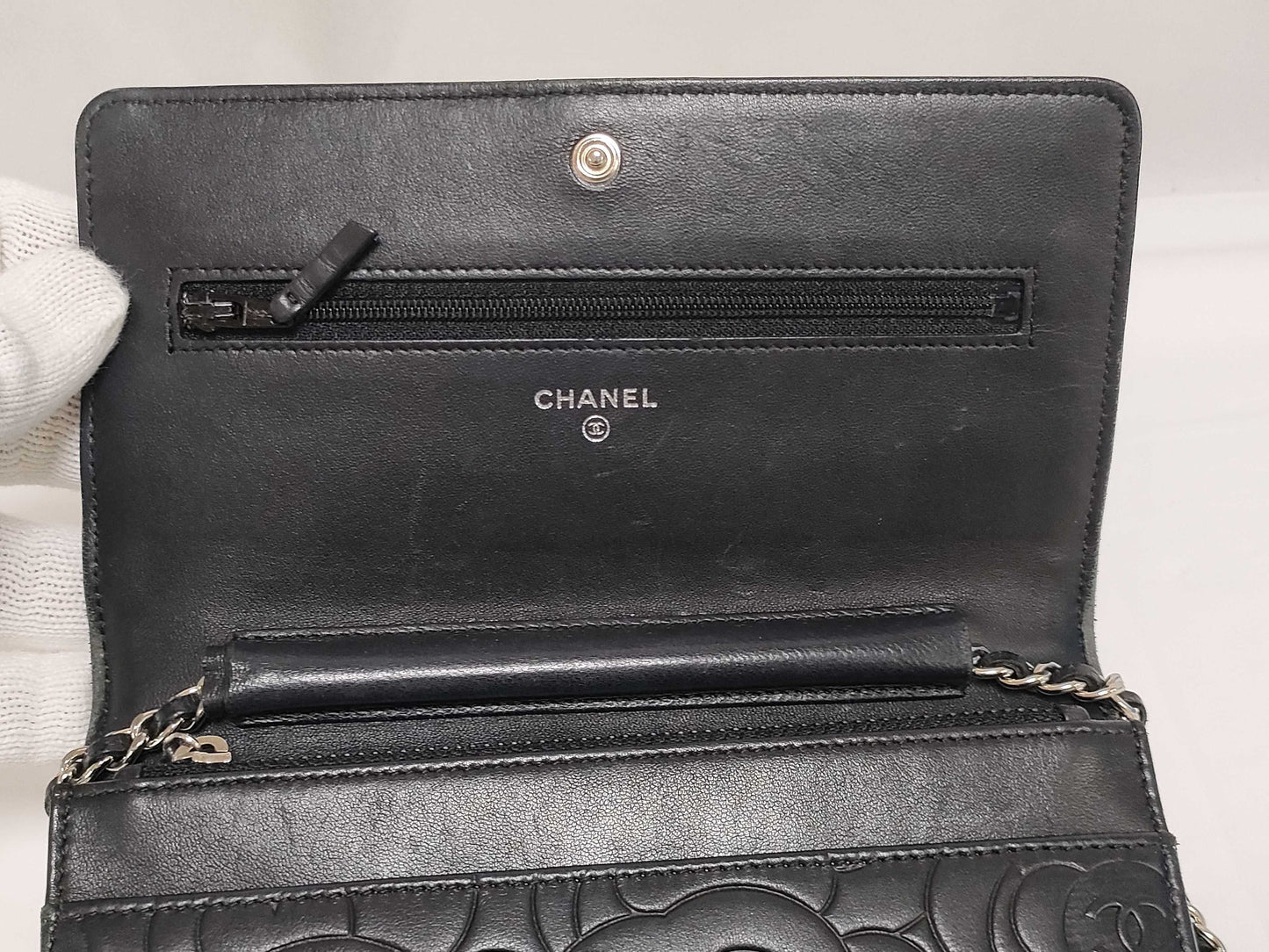 CHANEL Camellia Chain Wallet Shoulder Bag