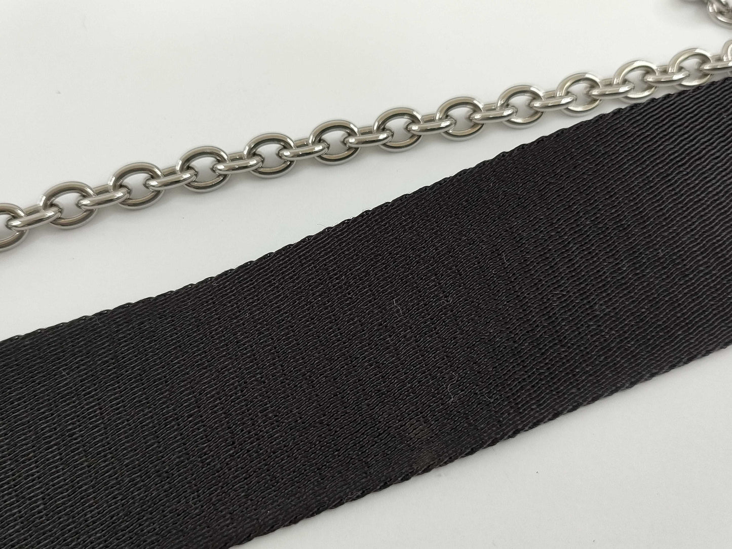 PRADA Nylon Re-Edition 2005 Re-Nylon Chain Shoulder Bag, Black, 1BH204