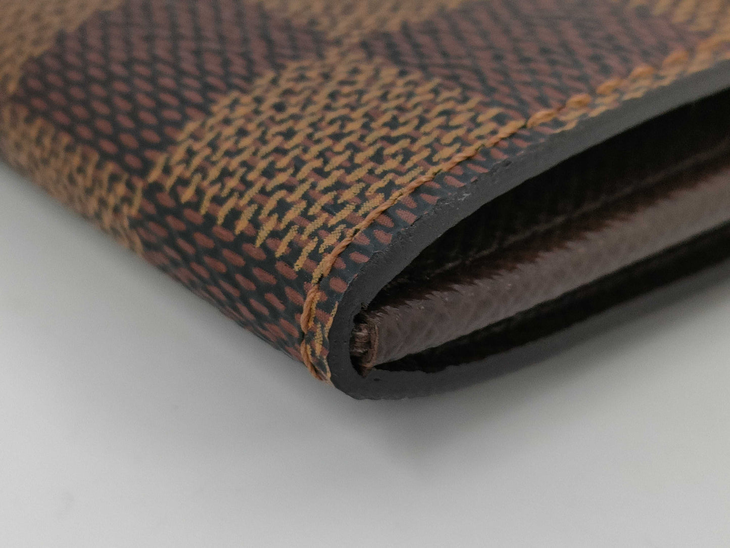 LOUIS VUITTON Damier Portefeuille Sarah Wallet