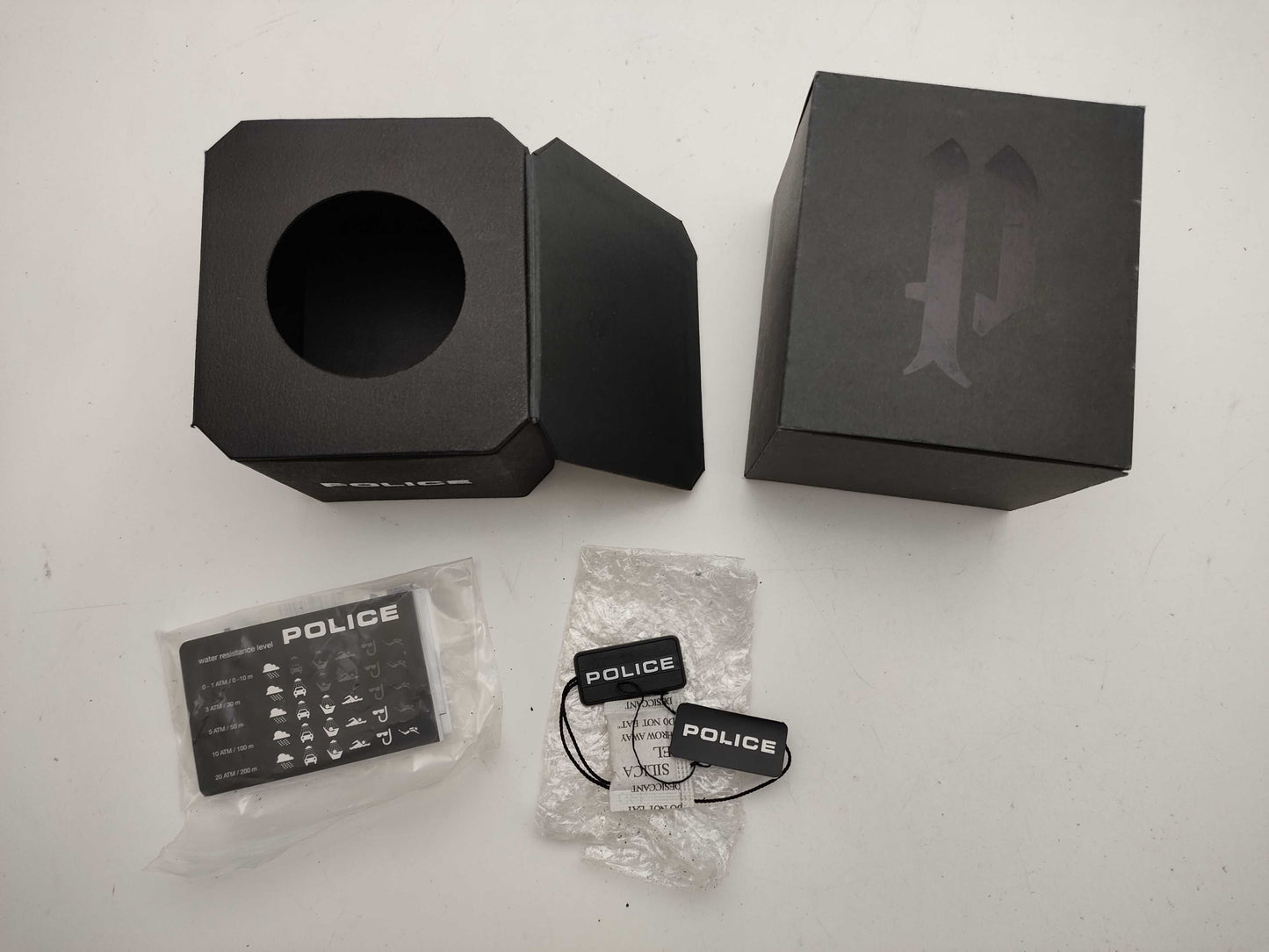 POLICE 130933 Men's Watch with Box
