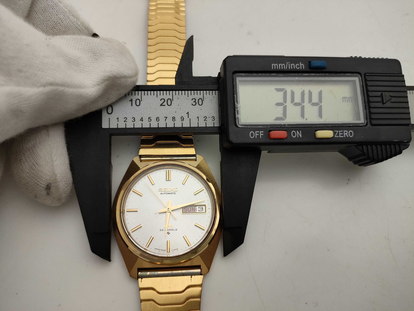 SEIKO 5606-7000 Boys' Watch with Aftermarket Strap