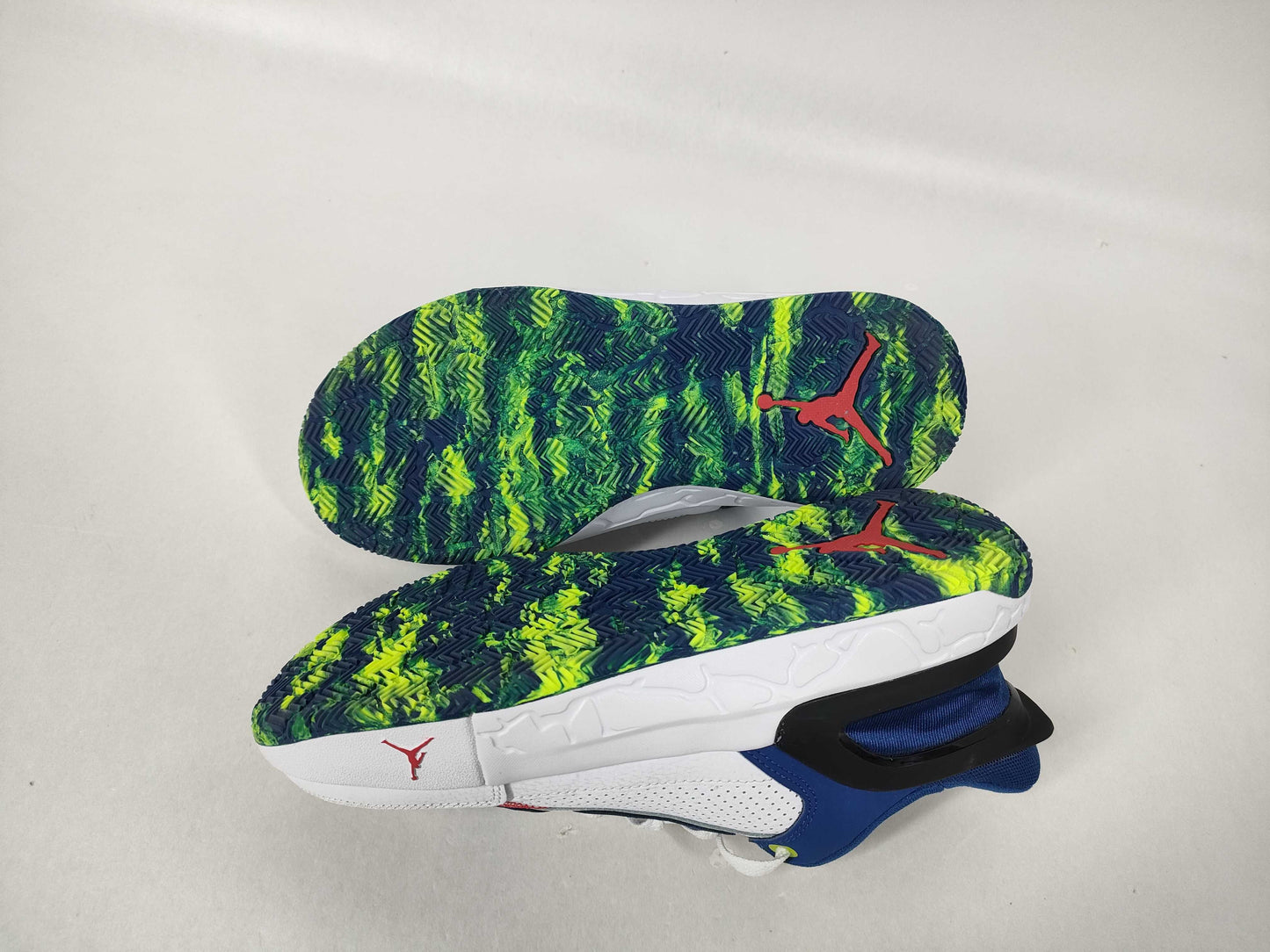 NIKE Jordan FQ1306 Sneakers