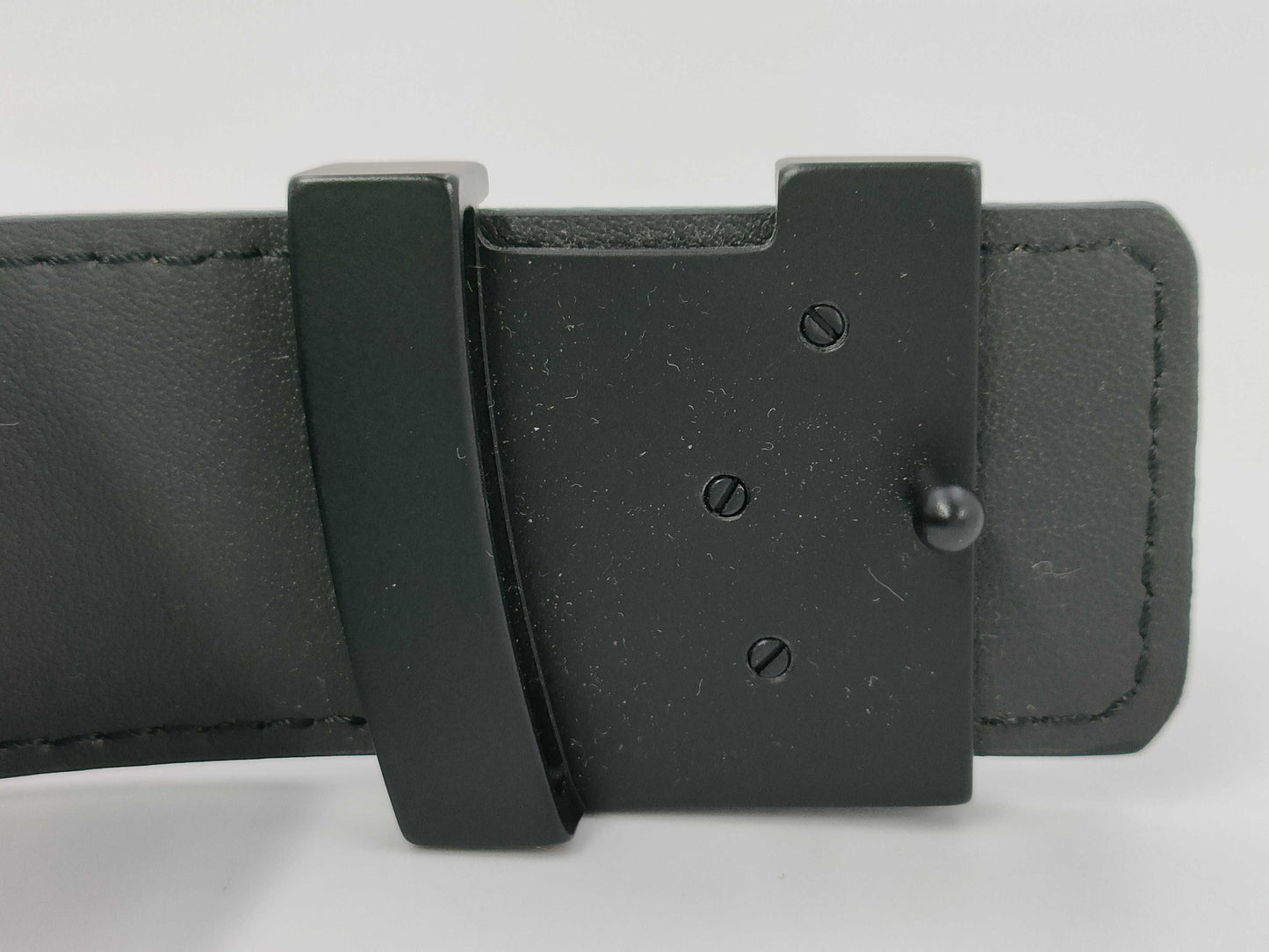 LOUIS VUITTON Taiga Taiga Santur Belt with Storage Box