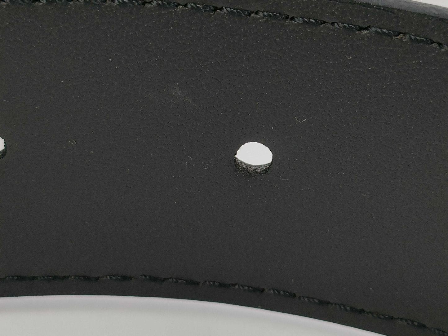 LOUIS VUITTON Taiga Taiga Santur Belt with Storage Box