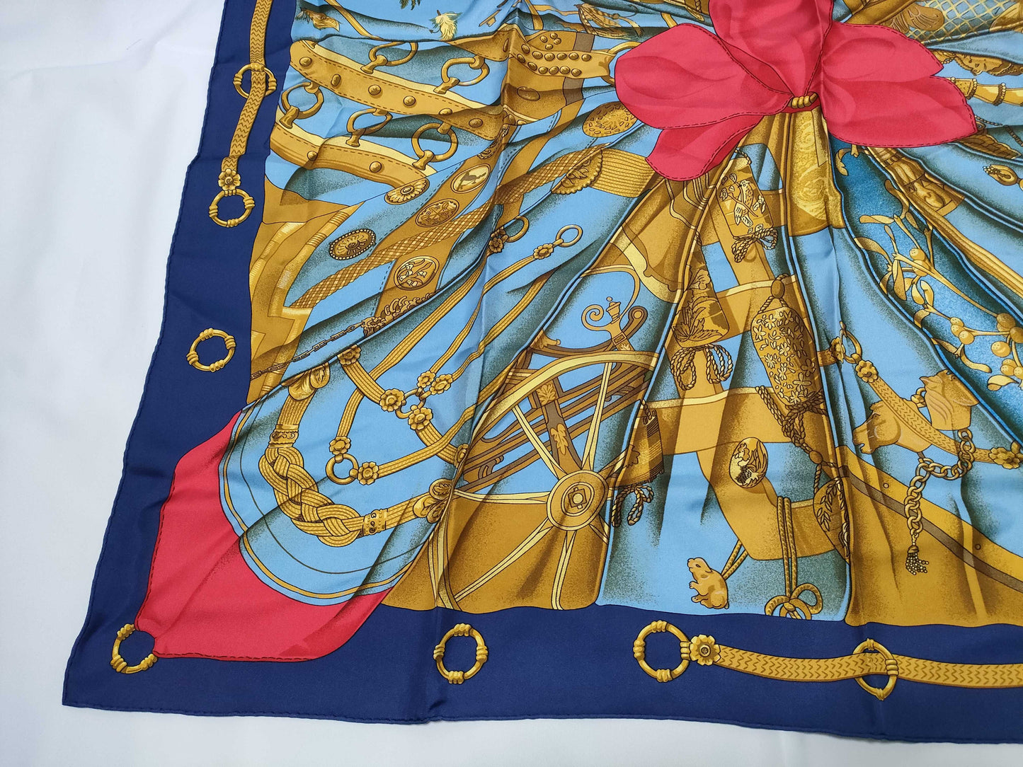 HERMES SOLEIL DE SOIE Silk Sun Scarf