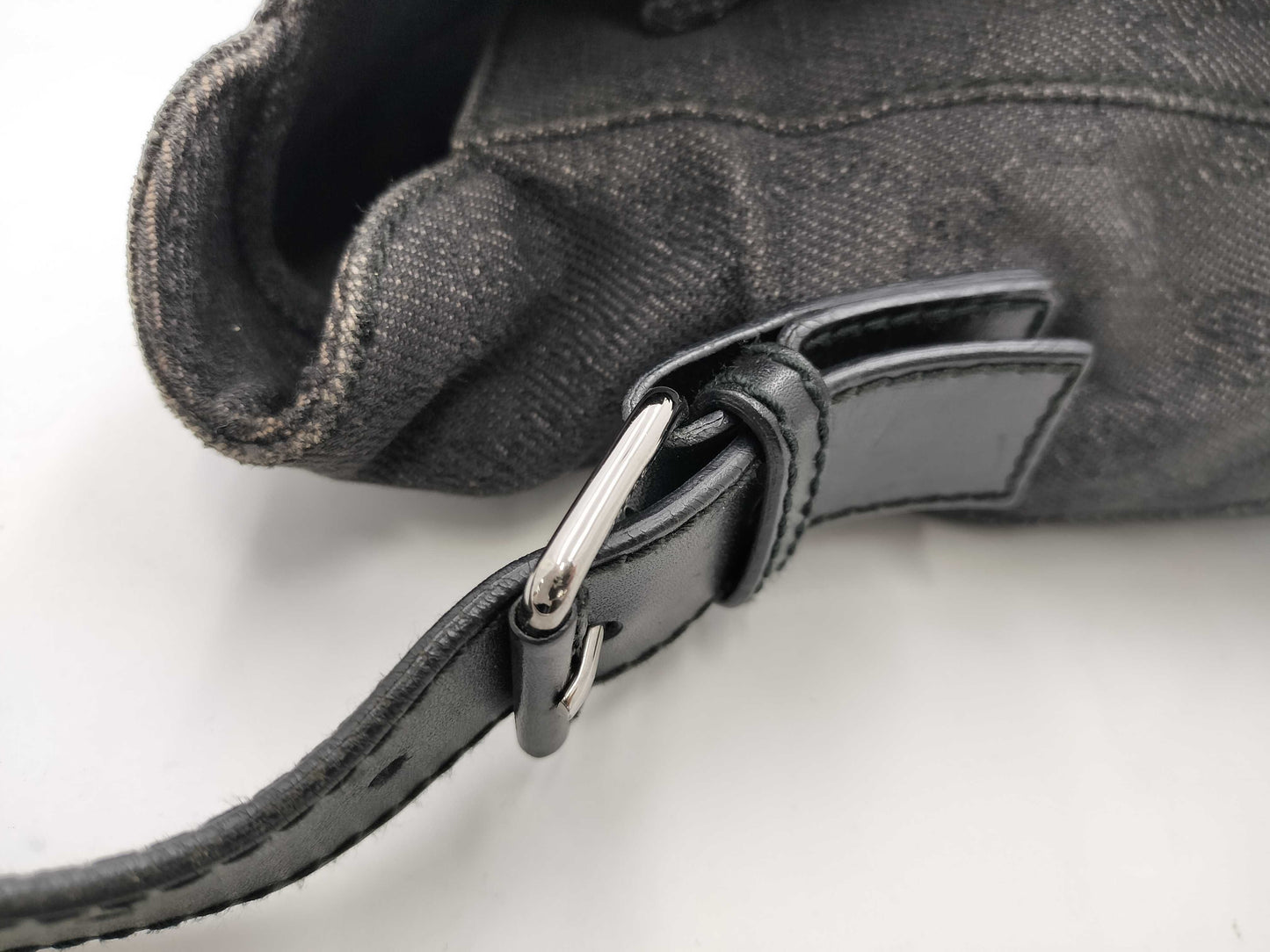 GUCCI GG Canvas 101654 Shoulder Bag