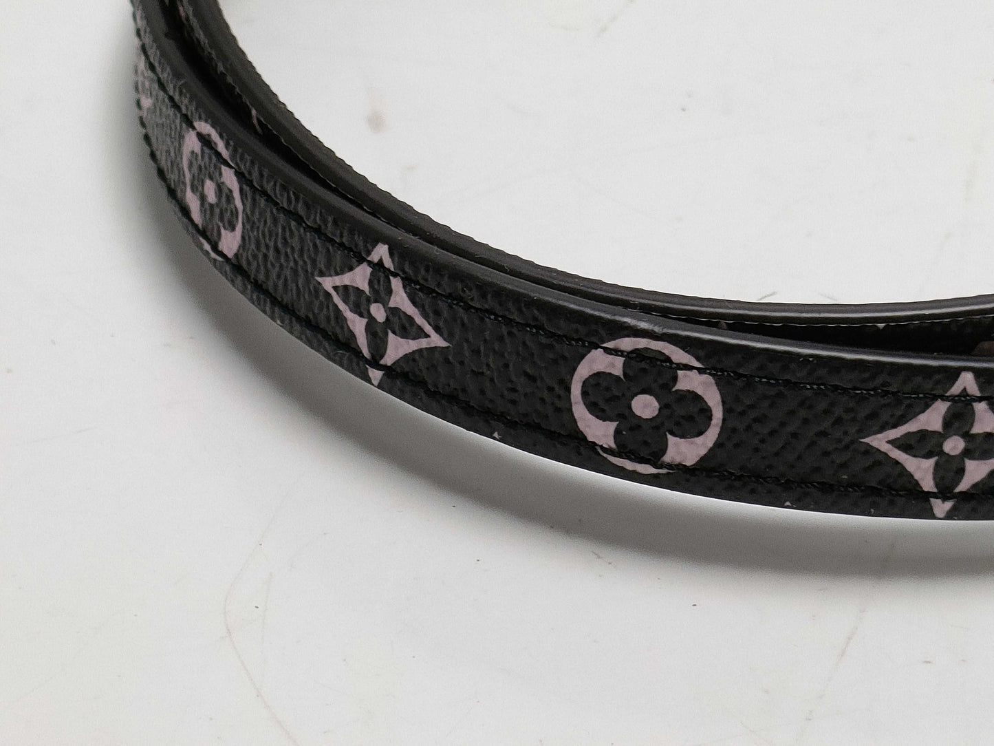 LOUIS VUITTON Monogram NeoNoe Shoulder Bag