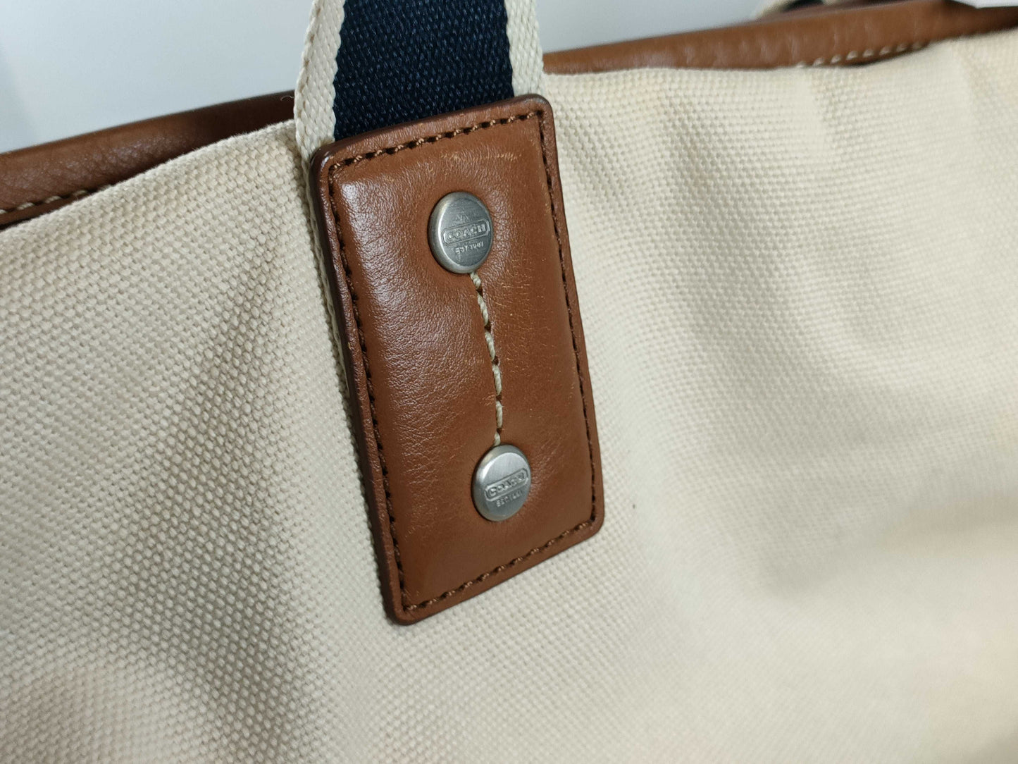 COACH 70583 Coach Canvas 2-Way Tote Bag