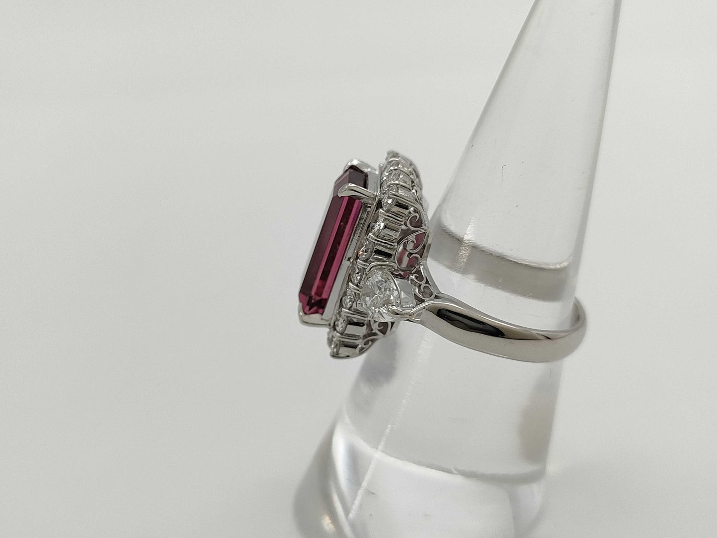 Rubellite 4.37ct D0.91ct/1.13ct PT900 10.3g Ring