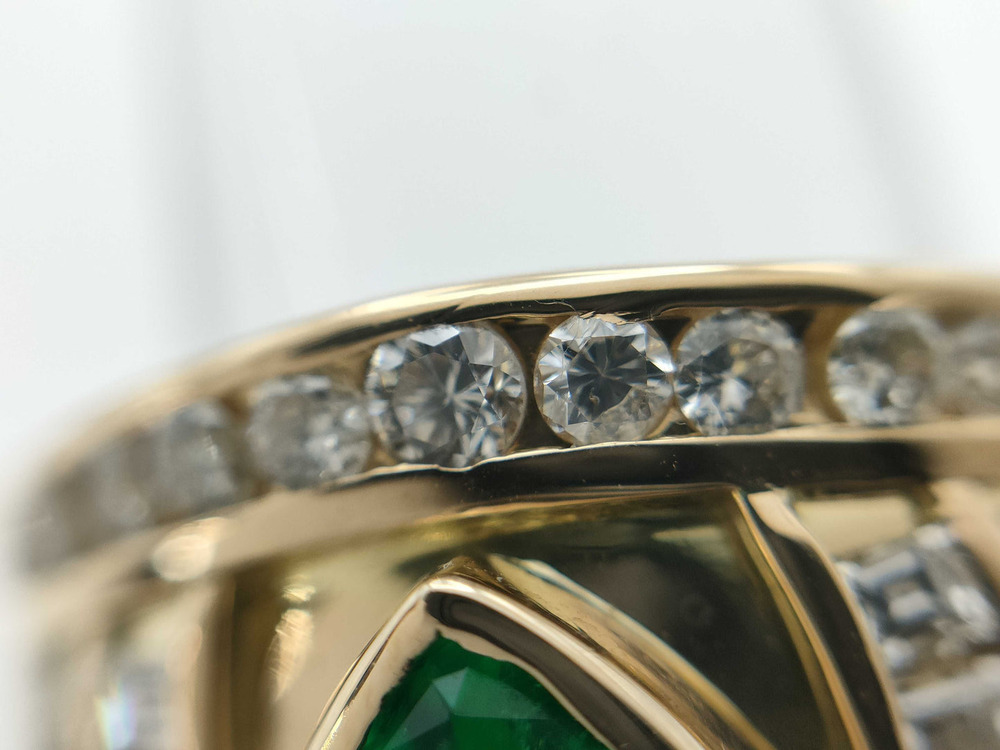 E1.126ct D0.97ct K18 13.4g Ring