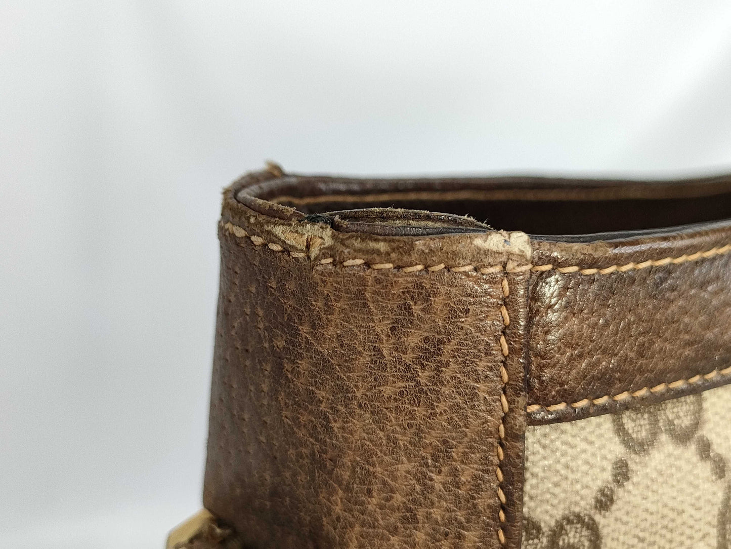 GUCCI Old Shoulder Bag