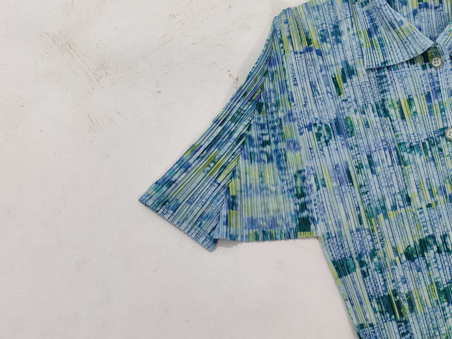 ISSEY MIYAKE Pleats Please/All-over Print Shirt