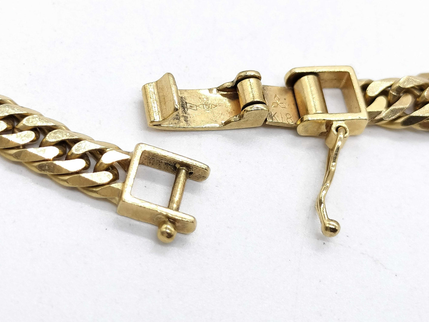 6-sided double 18K gold kihei necklace, 30.1g